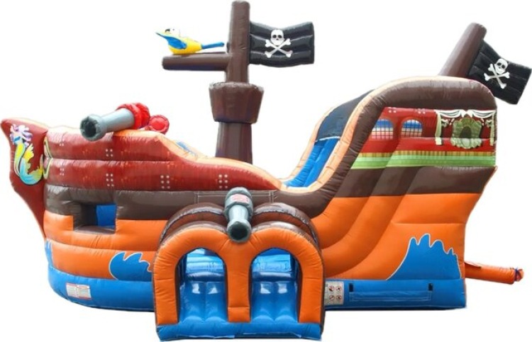 Jolly Roger Pirate Ship