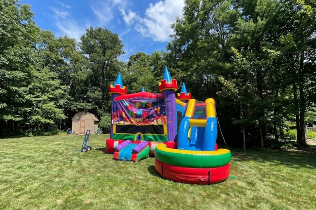 What Makes Combo Bouncers the Best Choice in Hanover, MA?