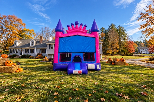 Get Affordable Halloween Party Supplies Rentals in Hanover, MA
